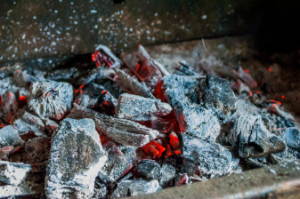 Il fuoco sotto la cenere